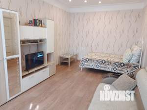 1-к квартира, посуточно, 38м2, 3/5 этаж