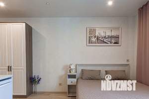 Студия квартира, посуточно, 32м2, 14/18 этаж