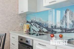 1-к квартира, посуточно, 43м2, 1/1 этаж