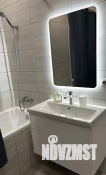 1-к квартира, посуточно, 52м2, 8/17 этаж
