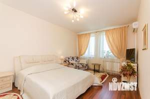 1-к квартира, посуточно, 40м2, 1/1 этаж