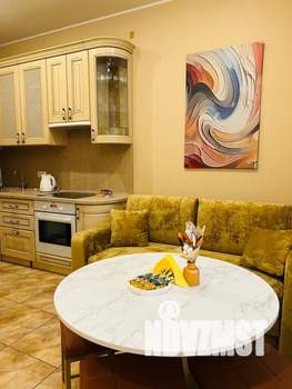 1-к квартира, посуточно, 44м2, 2/6 этаж