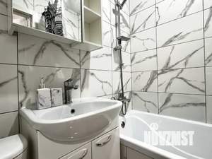 1-к квартира, посуточно, 40м2, 1/9 этаж