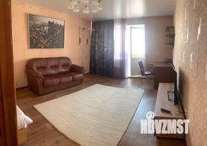 1-к квартира, посуточно, 48м2, 7/10 этаж