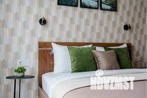 1-к квартира, посуточно, 42м2, 3/6 этаж