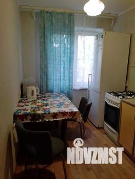 1-к квартира, посуточно, 32м2, 1/9 этаж