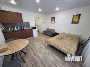 Студия квартира, посуточно, 27м2, 3/10 этаж