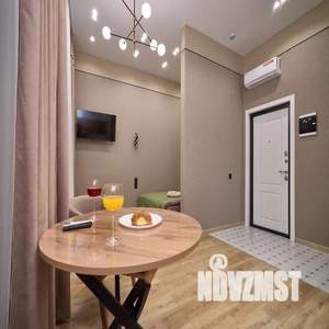 Студия квартира, посуточно, 24м2, 1/6 этаж