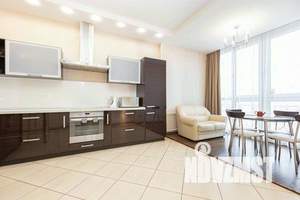 1-к квартира, посуточно, 50м2, 9/17 этаж