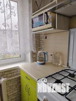 1-к квартира, посуточно, 38м2, 9/9 этаж