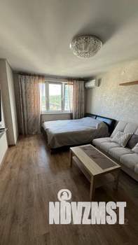 1-к квартира, посуточно, 78м2, 22/23 этаж