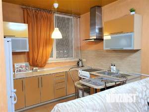 1-к квартира, посуточно, 56м2, 1/1 этаж