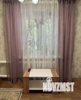 2-к квартира, посуточно, 38м2, 1/2 этаж