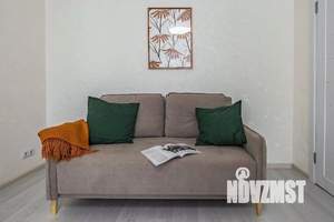 2-к квартира, посуточно, 47м2, 1/1 этаж