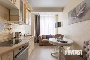 1-к квартира, посуточно, 40м2, 1/1 этаж