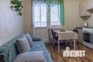 1-к квартира, посуточно, 42м2, 3/17 этаж