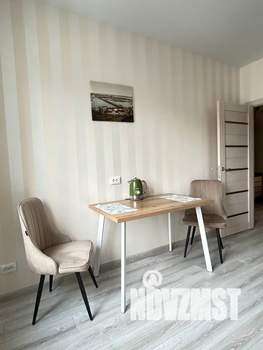 1-к квартира, посуточно, 40м2, 2/25 этаж