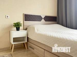 Студия квартира, посуточно, 20м2, 1/10 этаж