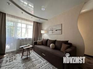 2-к квартира, посуточно, 50м2, 2/5 этаж