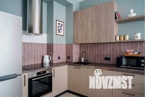 1-к квартира, посуточно, 42м2, 3/6 этаж