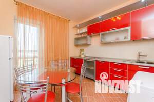 1-к квартира, посуточно, 40м2, 13/17 этаж