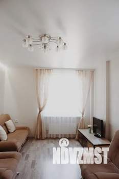 2-к квартира, посуточно, 60м2, 17/17 этаж