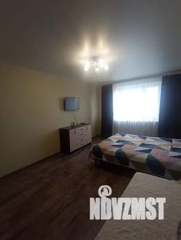 1-к квартира, посуточно, 42м2, 22/27 этаж