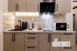 1-к квартира, посуточно, 30м2, 5/8 этаж