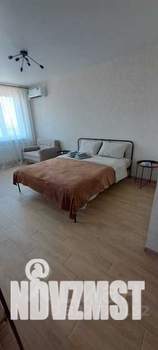 Студия квартира, посуточно, 27м2, 13/18 этаж