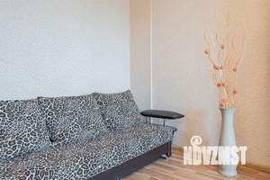 2-к квартира, посуточно, 78м2, 7/17 этаж