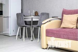 1-к квартира, посуточно, 41м2, 1/18 этаж