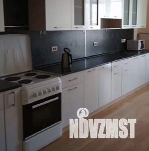 1-к квартира, на длительный срок, 33м2, 4/9 этаж