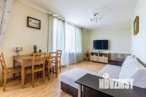1-к квартира, посуточно, 49м2, 1/1 этаж