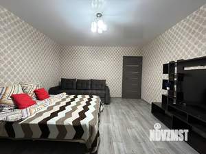 1-к квартира, посуточно, 38м2, 5/19 этаж