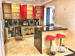 5-к квартира, посуточно, 116м2, 1/1 этаж