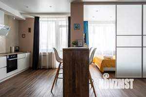 Студия квартира, посуточно, 41м2, 11/19 этаж