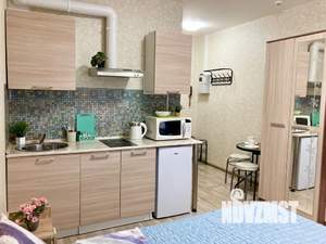 Студия квартира, посуточно, 20м2, 1/10 этаж