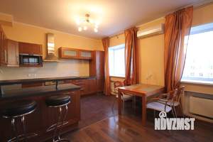 3-к квартира, на длительный срок, 100м2, 4/5 этаж