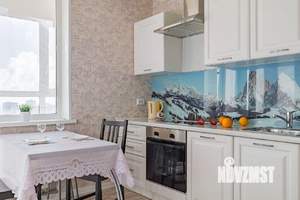 1-к квартира, посуточно, 42м2, 1/1 этаж