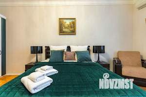 3-к квартира, посуточно, 92м2, 1/1 этаж