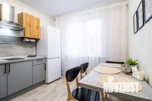1-к квартира, посуточно, 35м2, 6/10 этаж