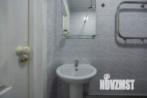 Студия квартира, посуточно, 20м2, 2/10 этаж