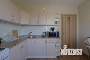 2-к квартира, посуточно, 65м2, 1/1 этаж