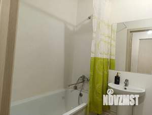 1-к квартира, посуточно, 38м2, 8/17 этаж