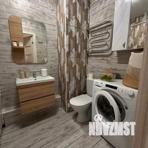 2-к квартира, посуточно, 53м2, 8/20 этаж