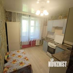 1-к квартира, посуточно, 38м2, 4/5 этаж