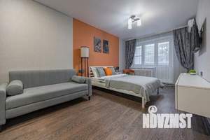 1-к квартира, посуточно, 36м2, 1/1 этаж