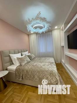 1-к квартира, посуточно, 65м2, 3/25 этаж