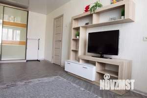 1-к квартира, посуточно, 35м2, 7/10 этаж