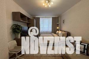 1-к квартира, посуточно, 39м2, 15/18 этаж